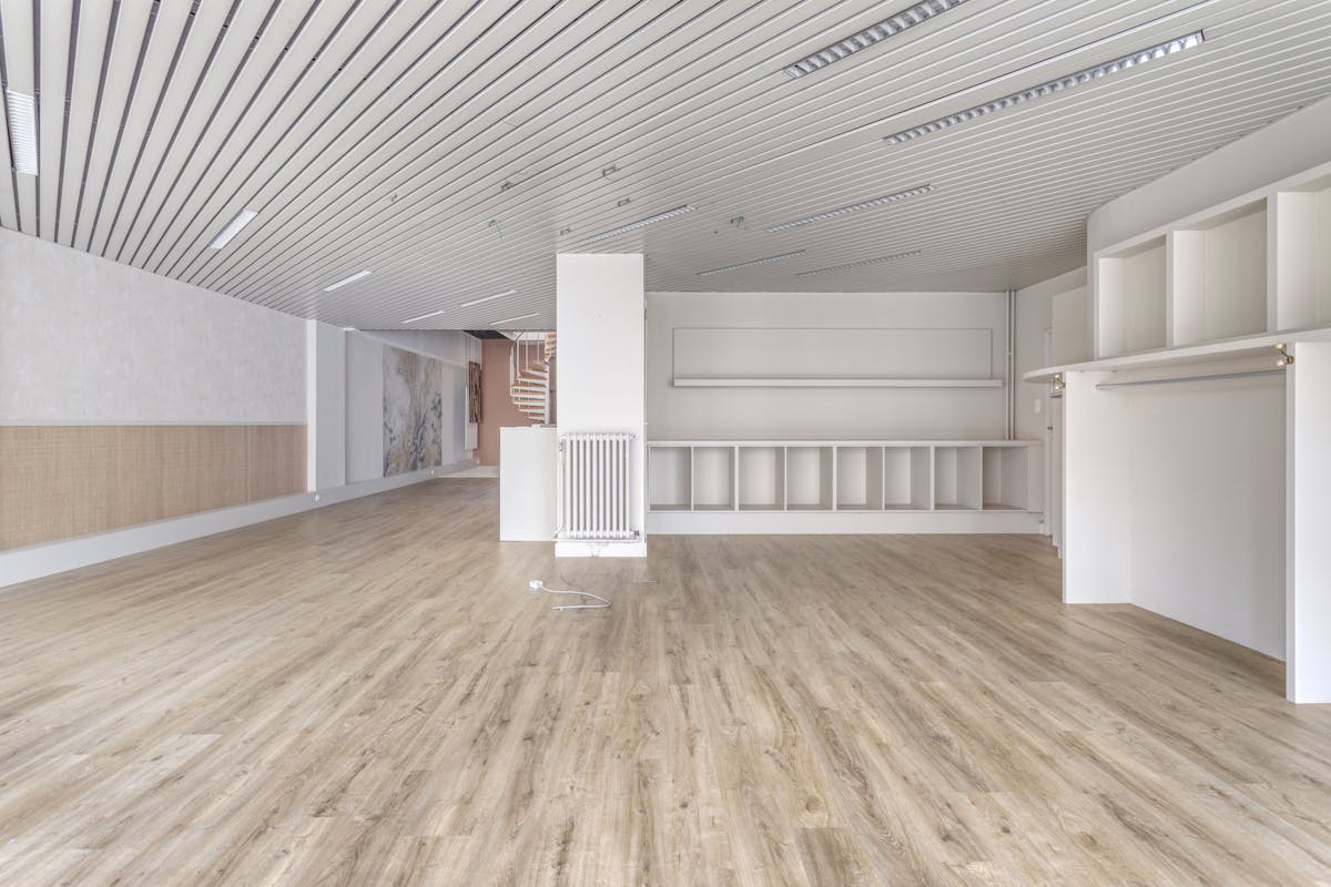 Espace commercial avec une visibilité maximale à Loppem - photo 3