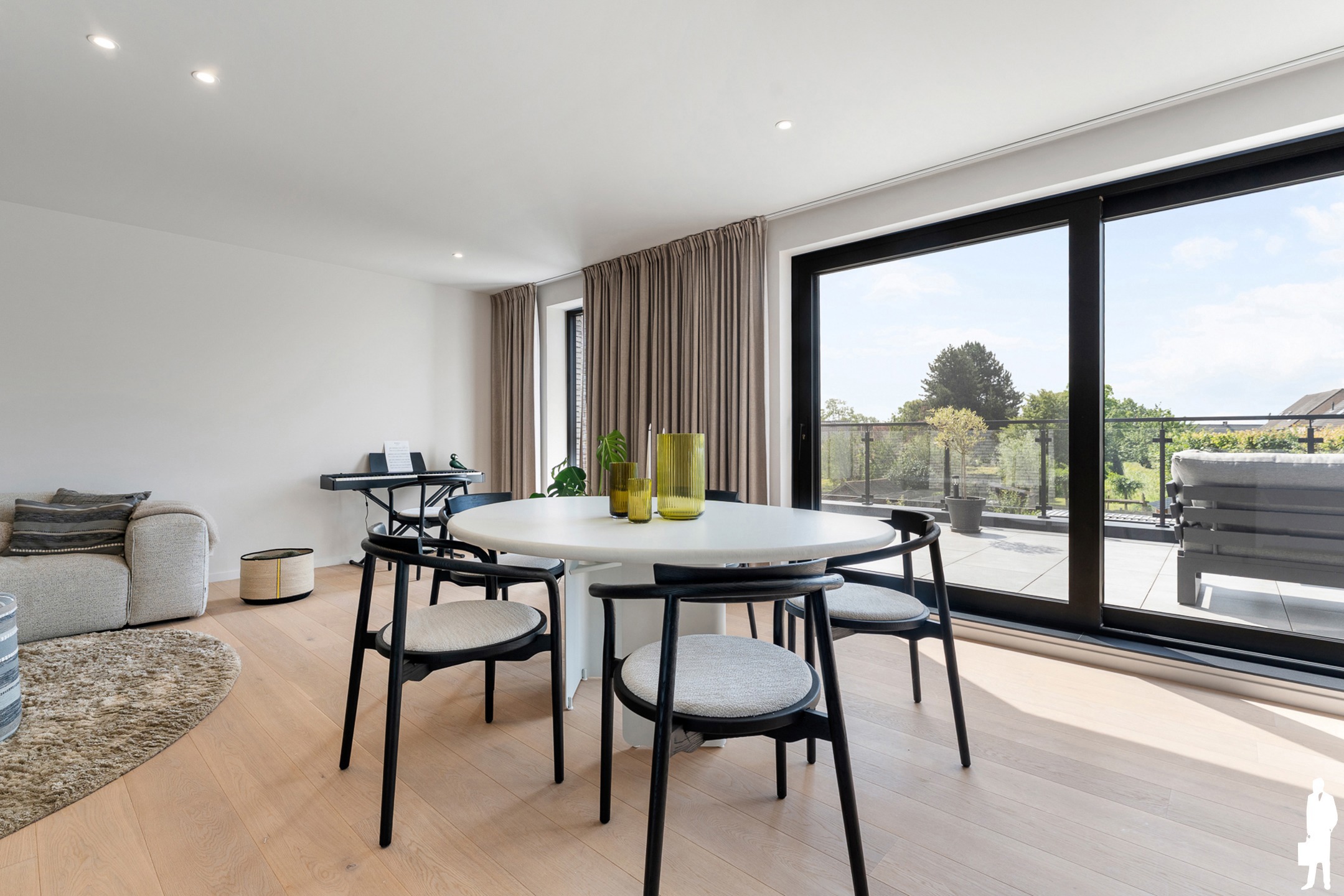 Luxueus villa appartement (217m²) met ruim zonneterras. - foto 4