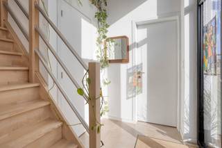 Verhuurde, gerenoveerde woning met drie slaapkamers, energielabel A (71kWh), 10 zonnepanelen en een tuin. De woning is verhuurd aan €1.479,50...