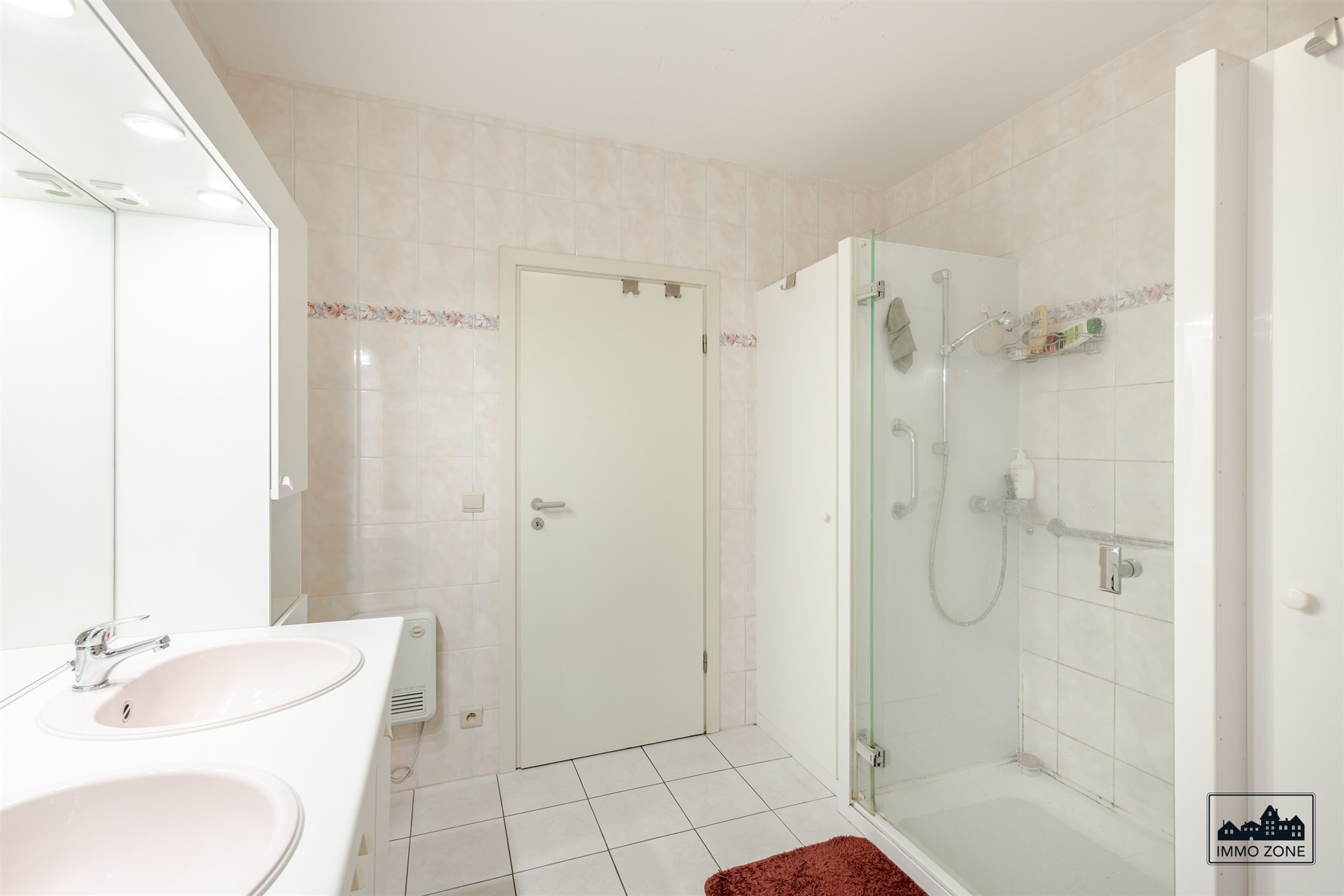 Ruim appartement met terras in het centrum van Beveren-Waas - foto 3