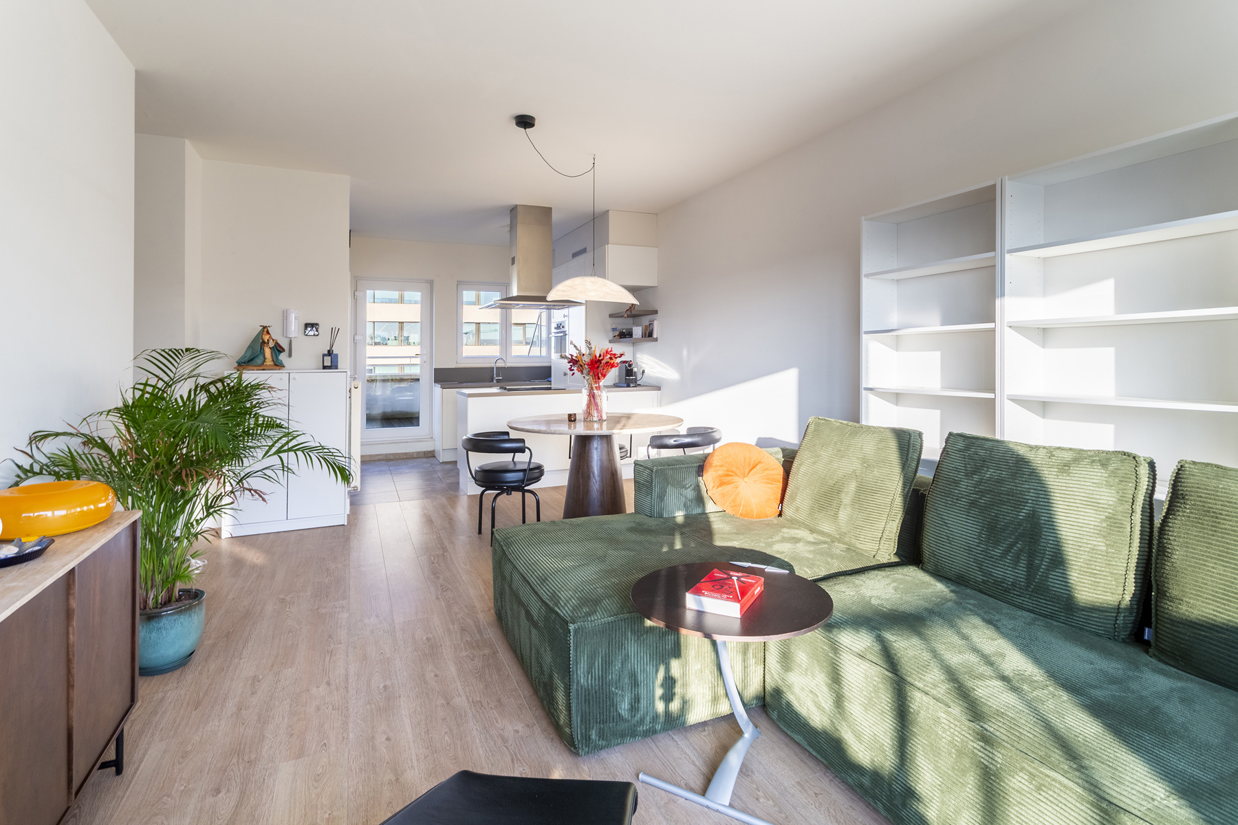 Apartment for rent in Antwerp with 2 bedrooms - photo 4