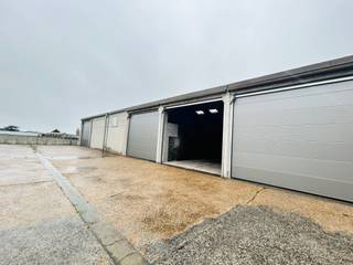 Commercial à louer à Zonnebeke