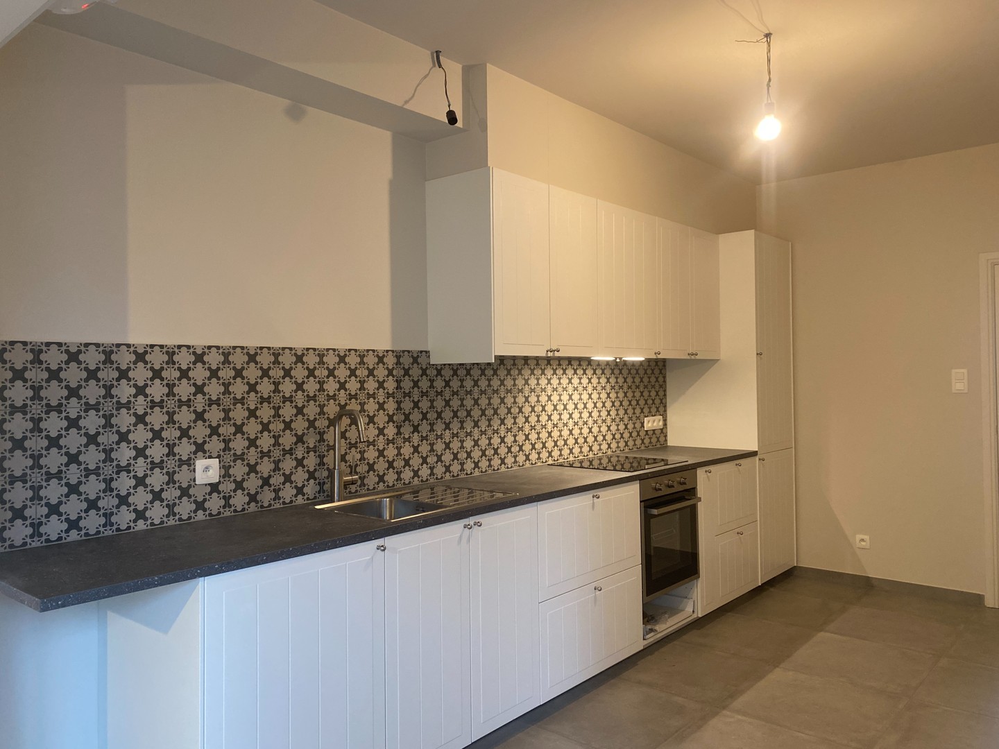 Volledig gerenoveerde en instapklare woning met 3 slaapkamers en zonnige tuin - foto 4