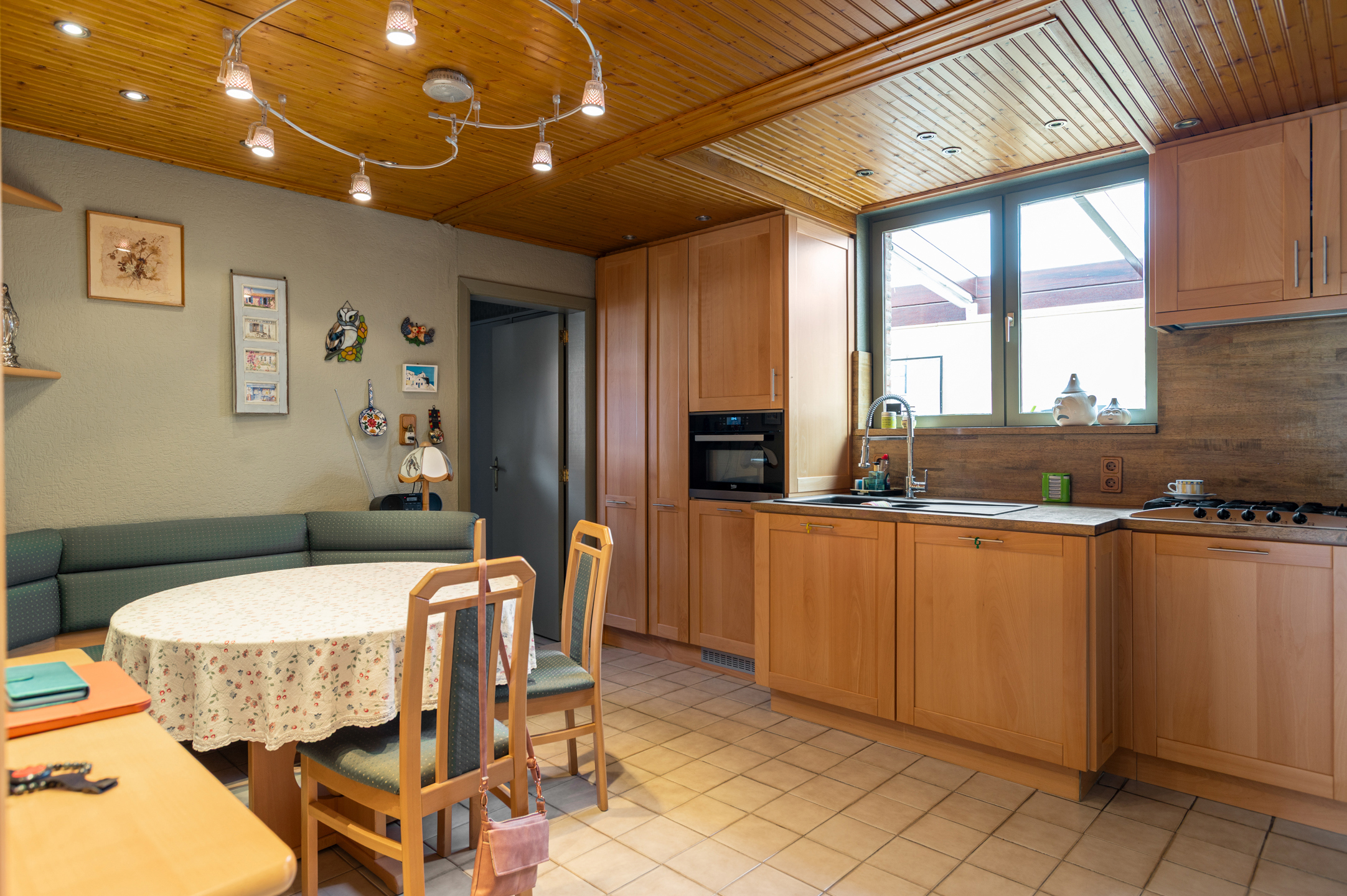Huis te koop in Kapellen met 3 slaapkamers - foto 4