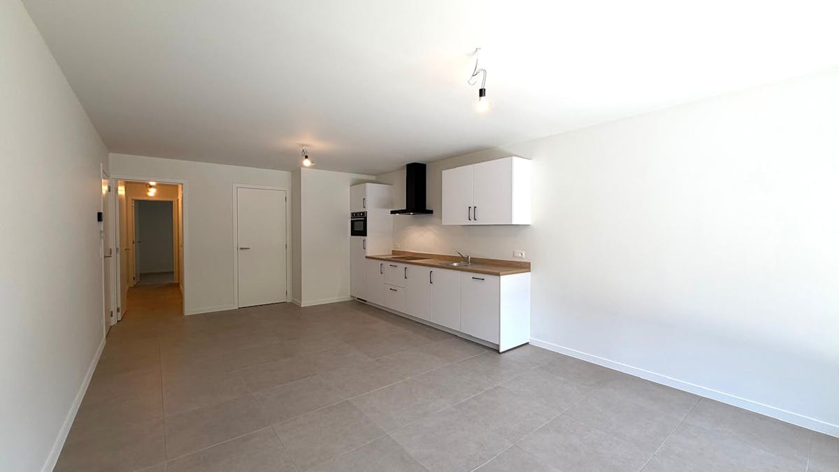 TE HUUR: Nieuwbouwappartement te Stalenstraat in Genk - foto 5