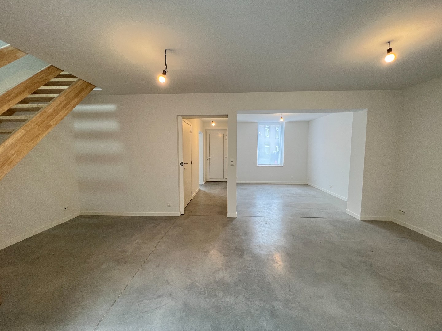 Gezellige woning met 3 slaapkamers en ruime tuin te Nieuwkerke - foto 2