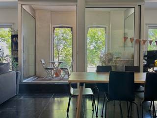 Dit riante appartement van ca 143 m² bevindt zich op de tweede verdieping van een gerenoveerd pakhuis op het bruisende Zuid. Een ideale ligging,...
