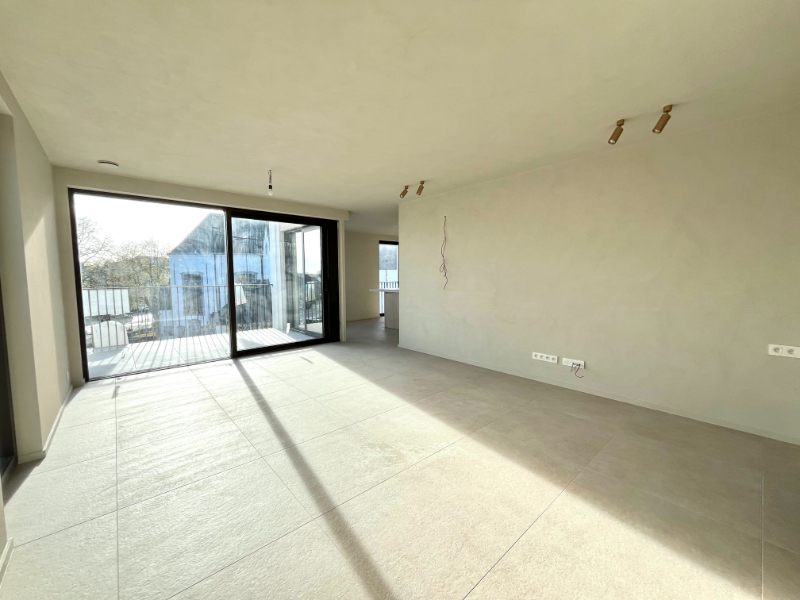 APPARTEMENT MET 2 SLAAPKAMERS, 2 BADKAMERS EN ONDERGRONDSE AUTOSTAANPLAATS TE HUUR IN SLEIDINGE - foto 5