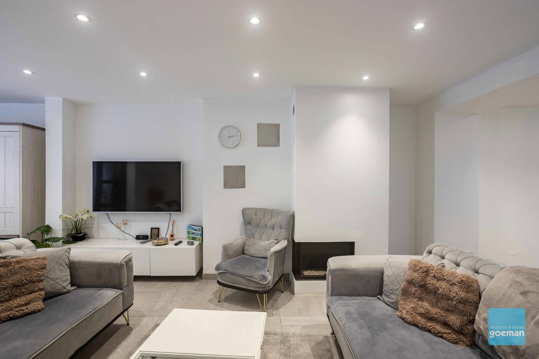 Te koop in Zele: Volledig gerenoveerde woning in het hart van Zele – instapklaar en tot in de puntjes afgewerkt - foto 4