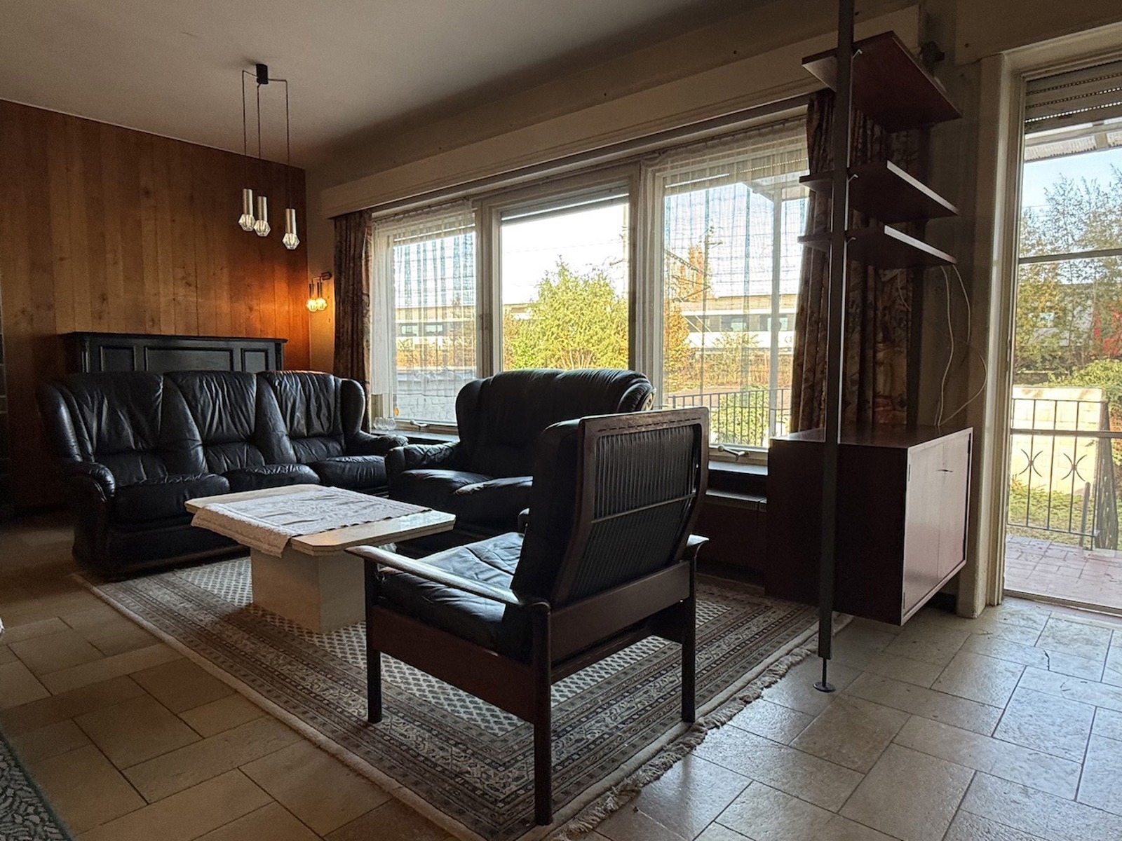 Heel ruime gezinswoning  in volle centrum. Tuin &amp; garage - foto 3