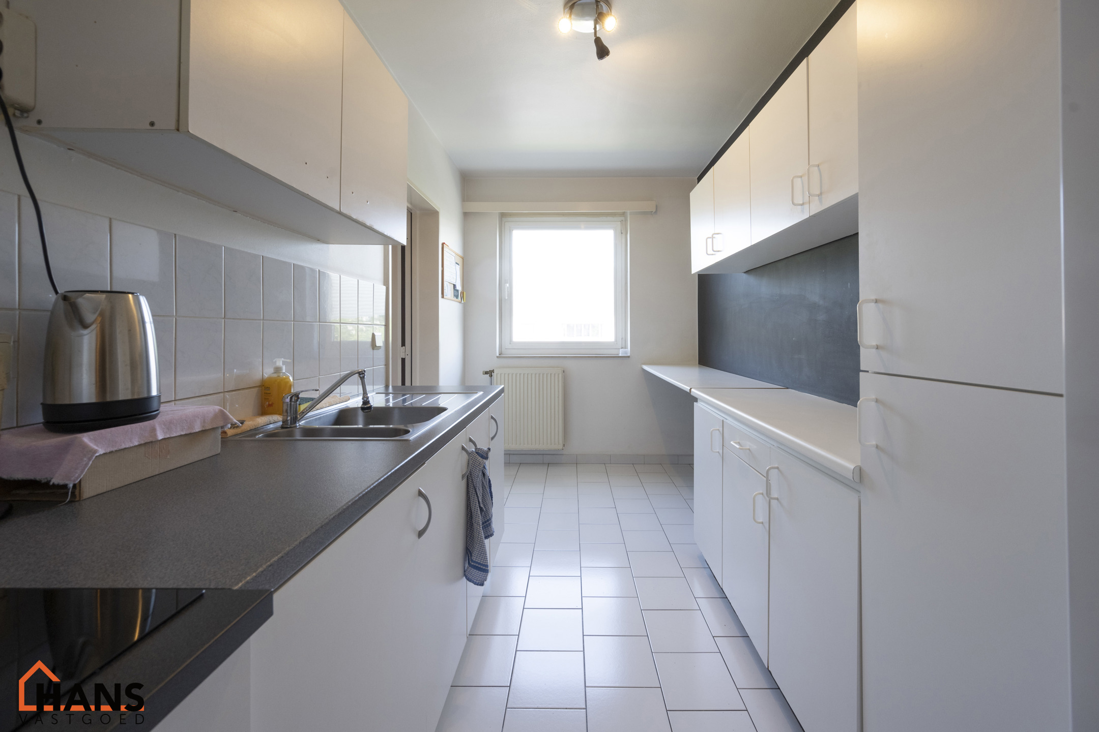 Appartement op de 2de verdieping met garagebox. - foto 4