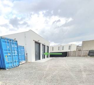 Commercial for rent in Hooglede