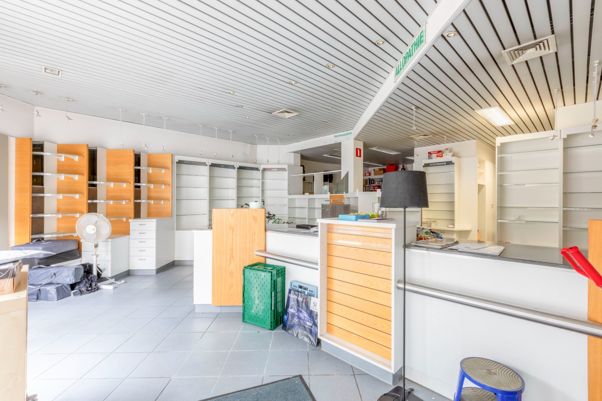 Commercial for sale in Nieuwkerken-Waas with 3 bedrooms - photo 2