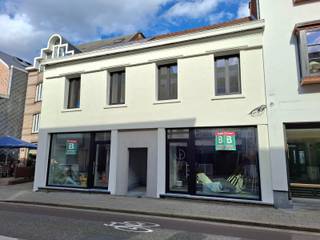 Commercial à louer à Geel