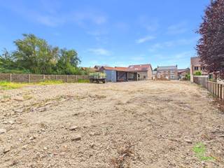 Land for sale in Landen