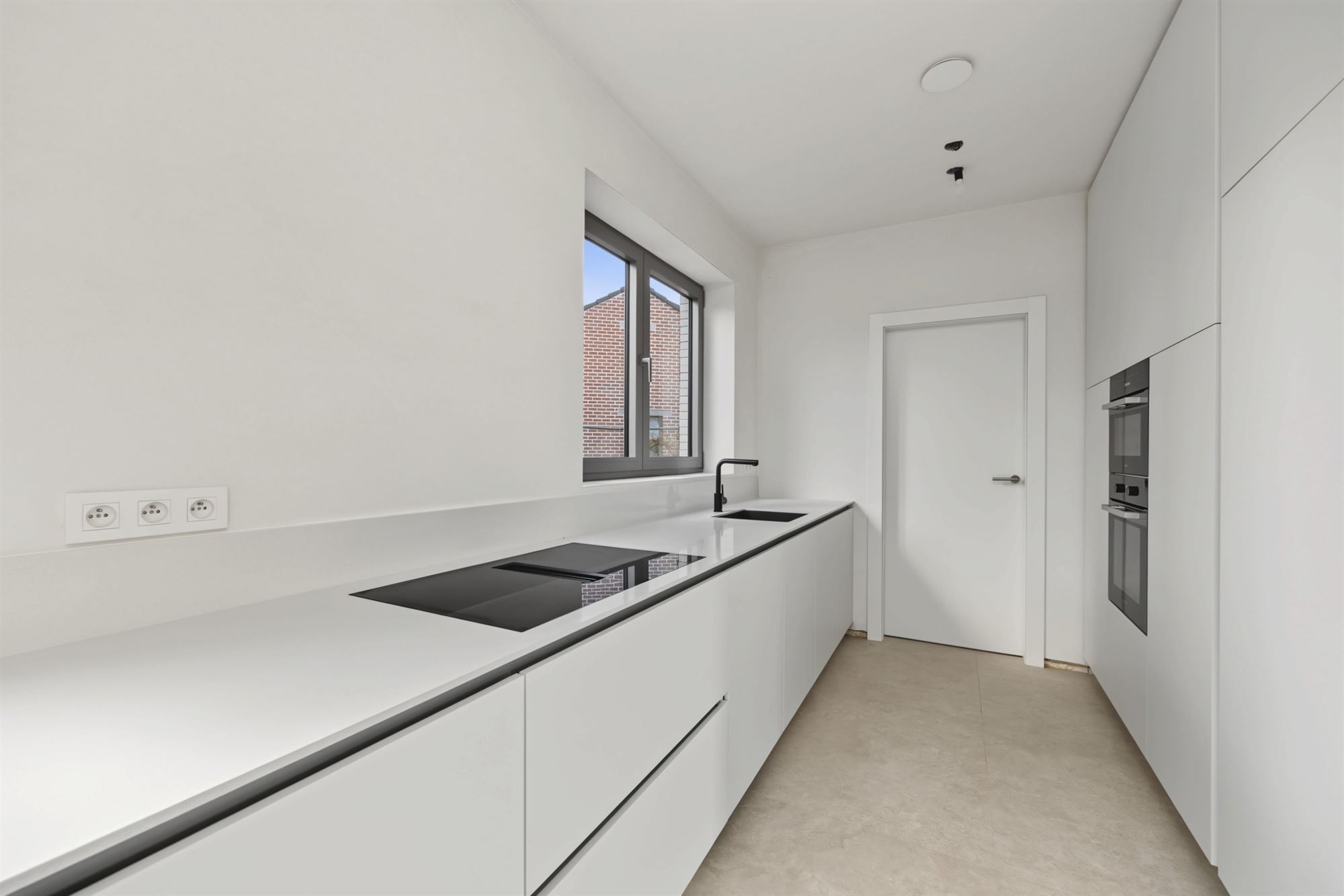 Nieuwbouw in open bebouwing met 4 kamers, garage en tuin - foto 4