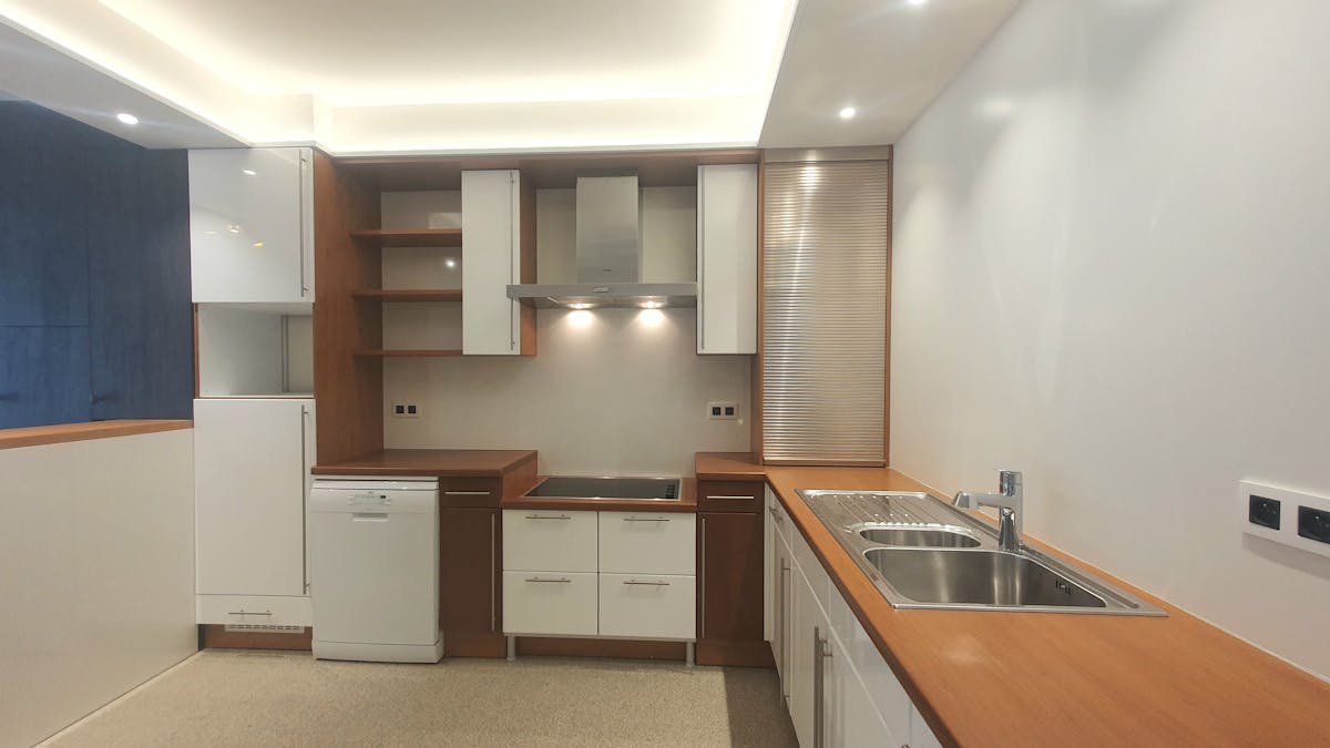 TE HUUR: Gelijkvloers appartement in het centrum van Hasselt - foto 5