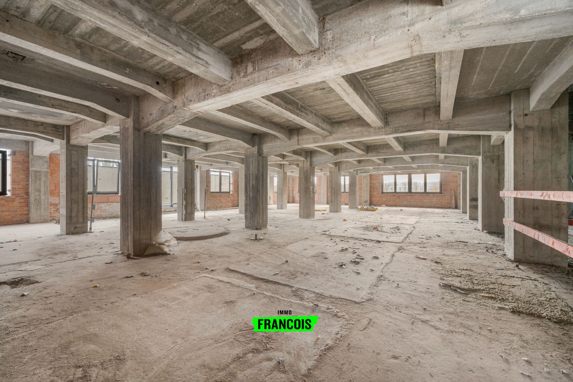 Unieke toren met KMO-units en loft te koop in Kerkhove! - foto 5