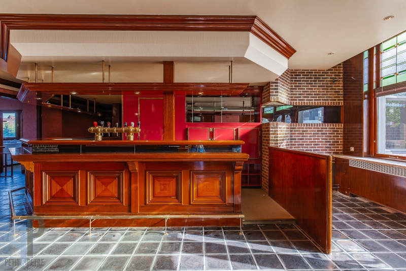 Bijzonder ruim handelspand met woonst en apart appartement - foto 4