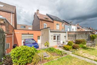 House for sale in Halle