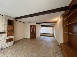 BOOMSESTRAAT 241, 2845 NIEL: VERKOCHT ! Ruime te renoveren gezinswoning te koop. Centraal gelegen tussen Boom en Niel vlakbij het openbaar vervoer en...