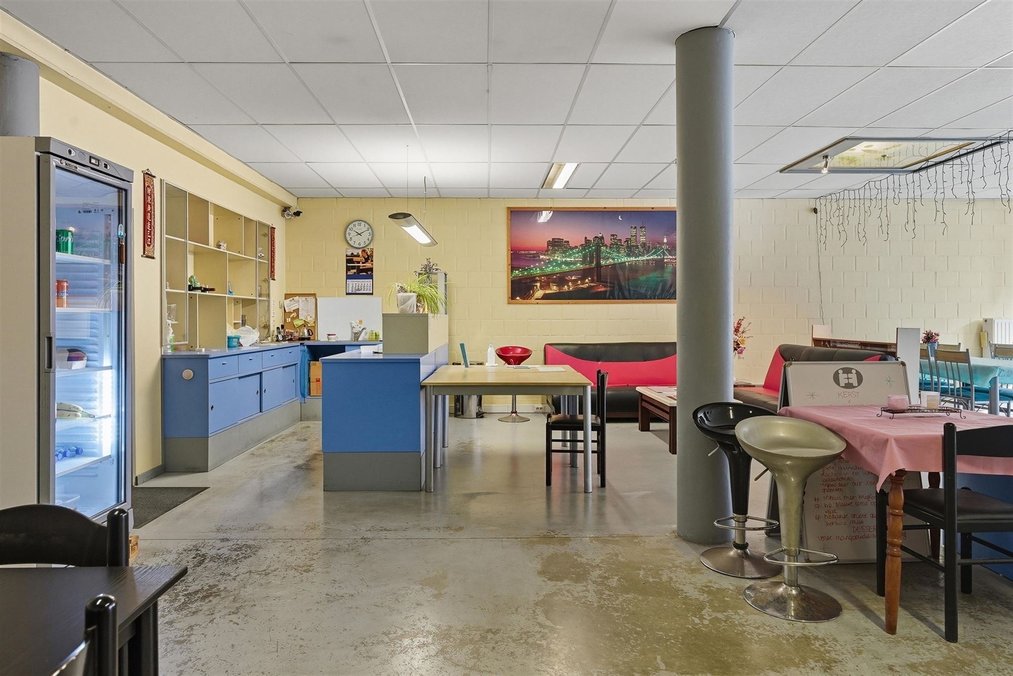 RUIM HANDELSPAND VAN 210M² MET OPEN FLEXIBELE INDELING IN KOERSEL CENTRUM - foto 5