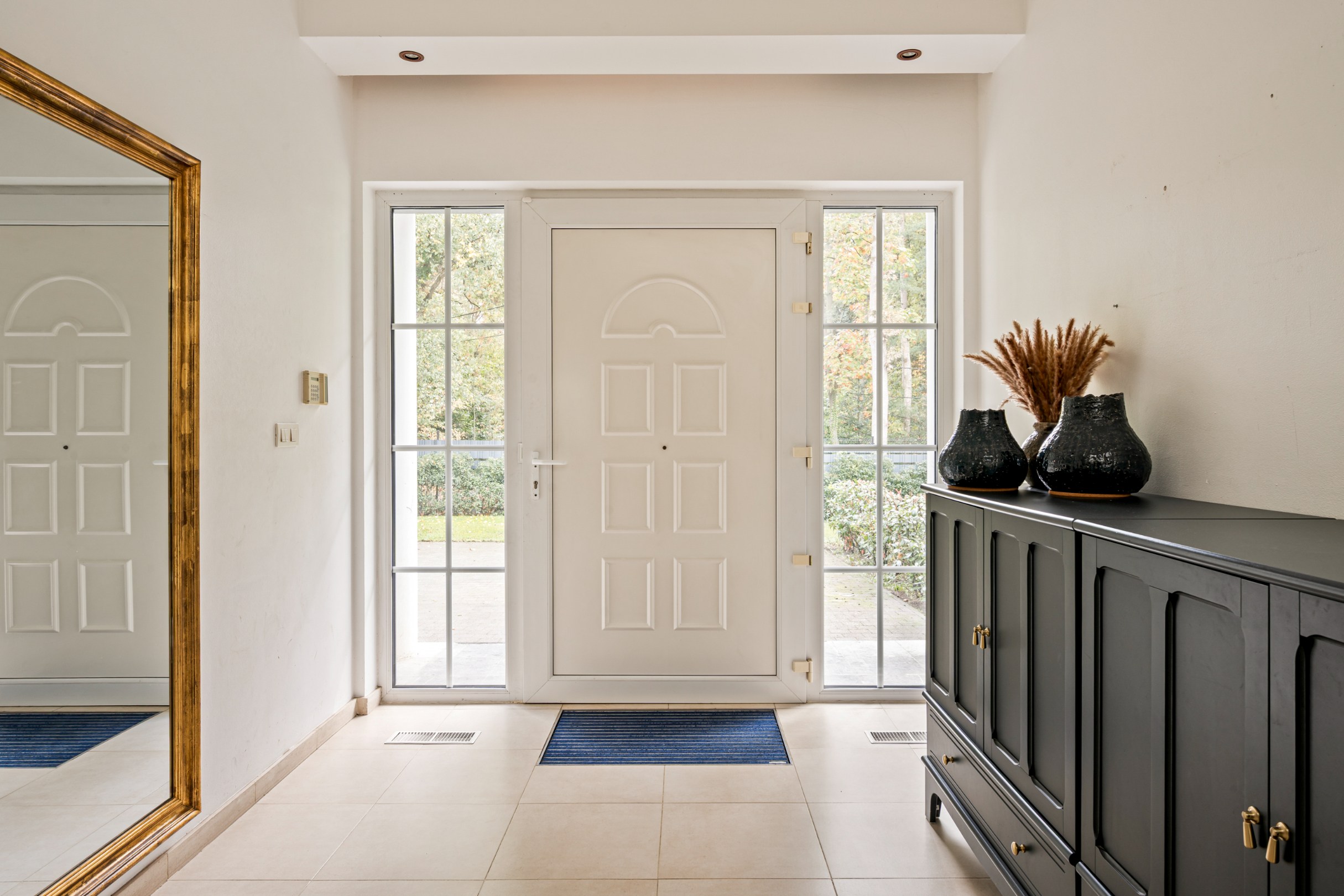 Ruimte, licht en luxe in een verborgen parel te Schoten - foto 2