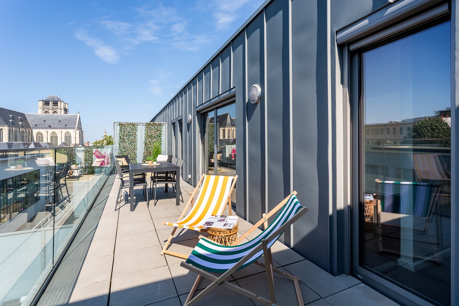 Penthouse met ruime terrassen en prachtige zichten! - foto 4