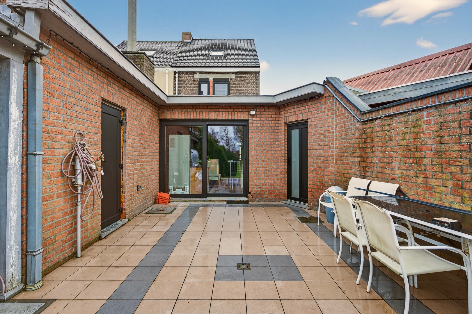 Gezinswoning met tuin - foto 5