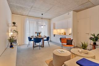 2-slaapkamer appartementen te Antwerpen Via de inkomhal komt u terecht in de ruime en lichtrijke leefruimte kom je in de open keuken die alle nodige...