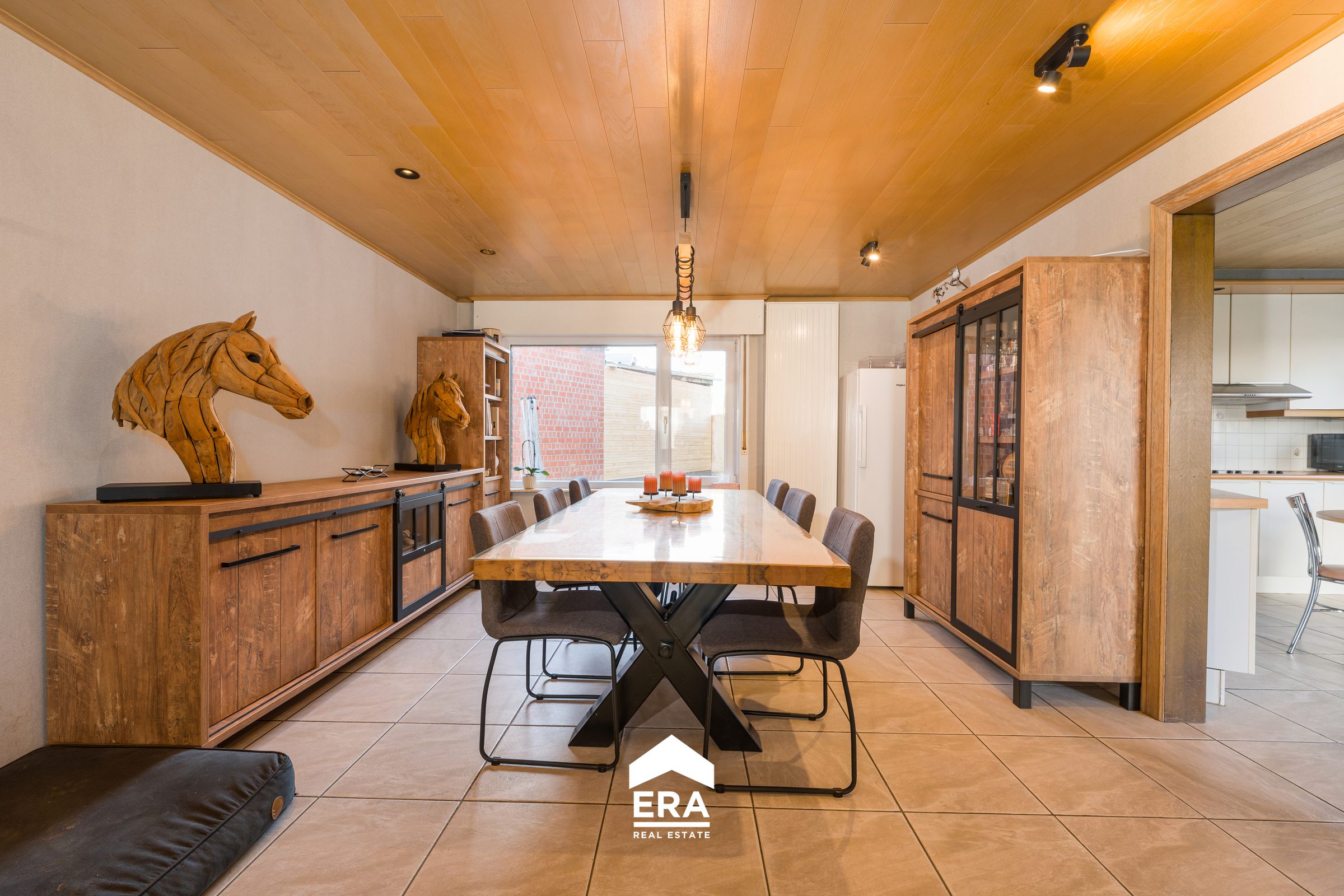 Woning met loods (140 m2) op totale oppervlakte 1.524 m2 - foto 4