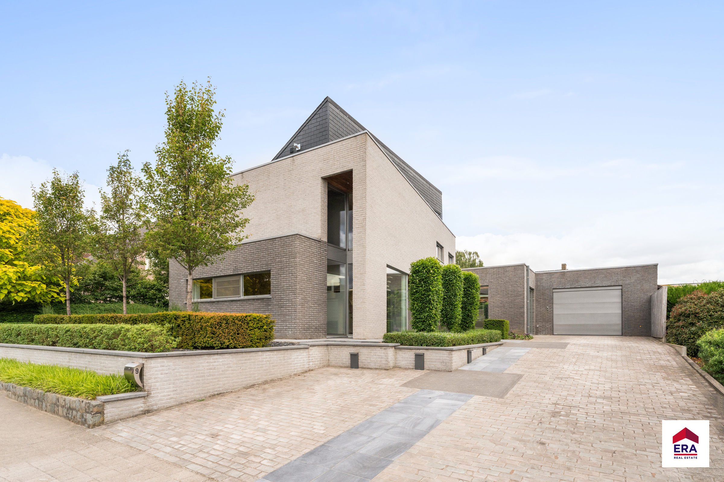 Uitzonderlijke villa met 4 slpks en tuin op 701m²! - foto 1