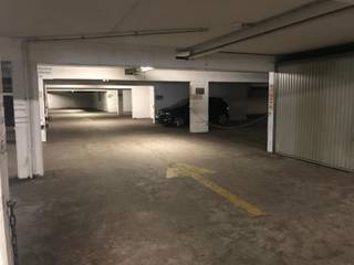 We offer 1 underground parking space for rent, namely P329. The parking space is located on level -1 in Residentie Binnenhof. Available from September or October with a rent of €88/month. Ideally located in the center of Leuven with easy access to the ring road and the train station.