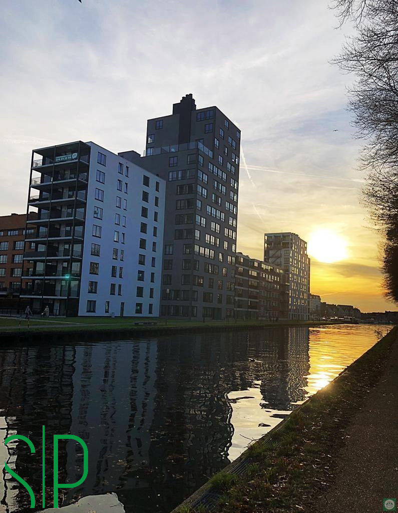 Appartement op de 8ste verdieping met 1 slaapkamer en ruim terras in Residentie 'BELLE FONTAINE' in Turnhout. - foto 2