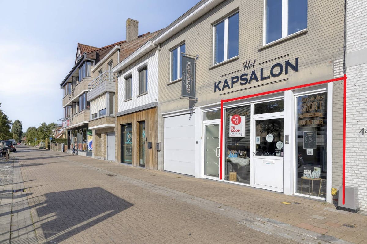 Belle propriété commerciale bien située à Oostduinkerke-Dorp. - photo 1