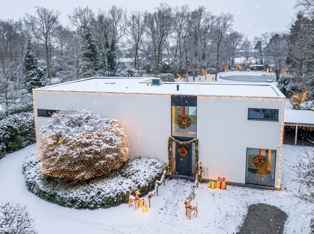 Prachtig gerenoveerde villa met zwembad - foto 1