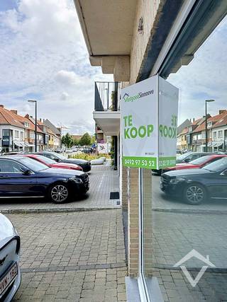 Commercial à vendre à Oudenburg