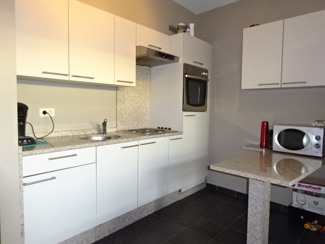 Appartement met 1 slaapkamer in centrum van Menen - foto 4