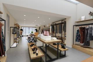 Commercial à vendre à Tielt