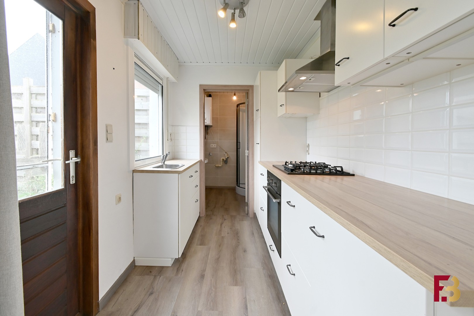 Gezellige half open bebouwing nabij het centrum van Merelbeke - foto 5