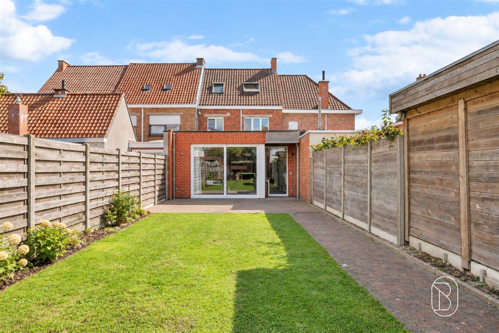 Gezinswoning met 3 slk, tuin en extra uitweg in Kuurne - foto 2