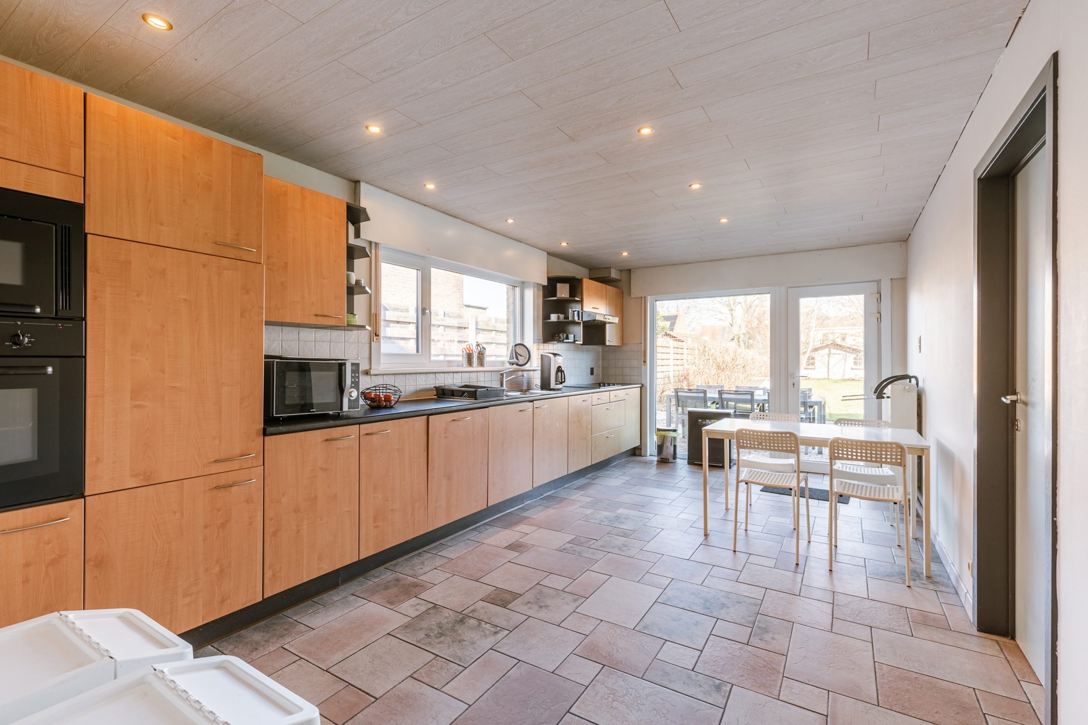 Gezinswoning met 4slpk en ruime tuin in Gistel - foto 5