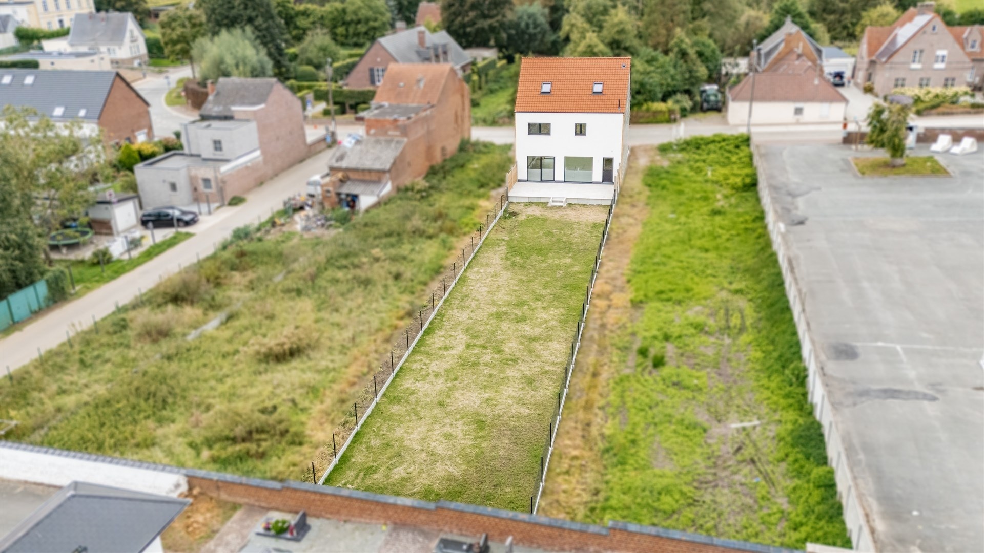 Nieuwbouwwoning met mogelijkheid tot 5 slaapkamers - foto 1