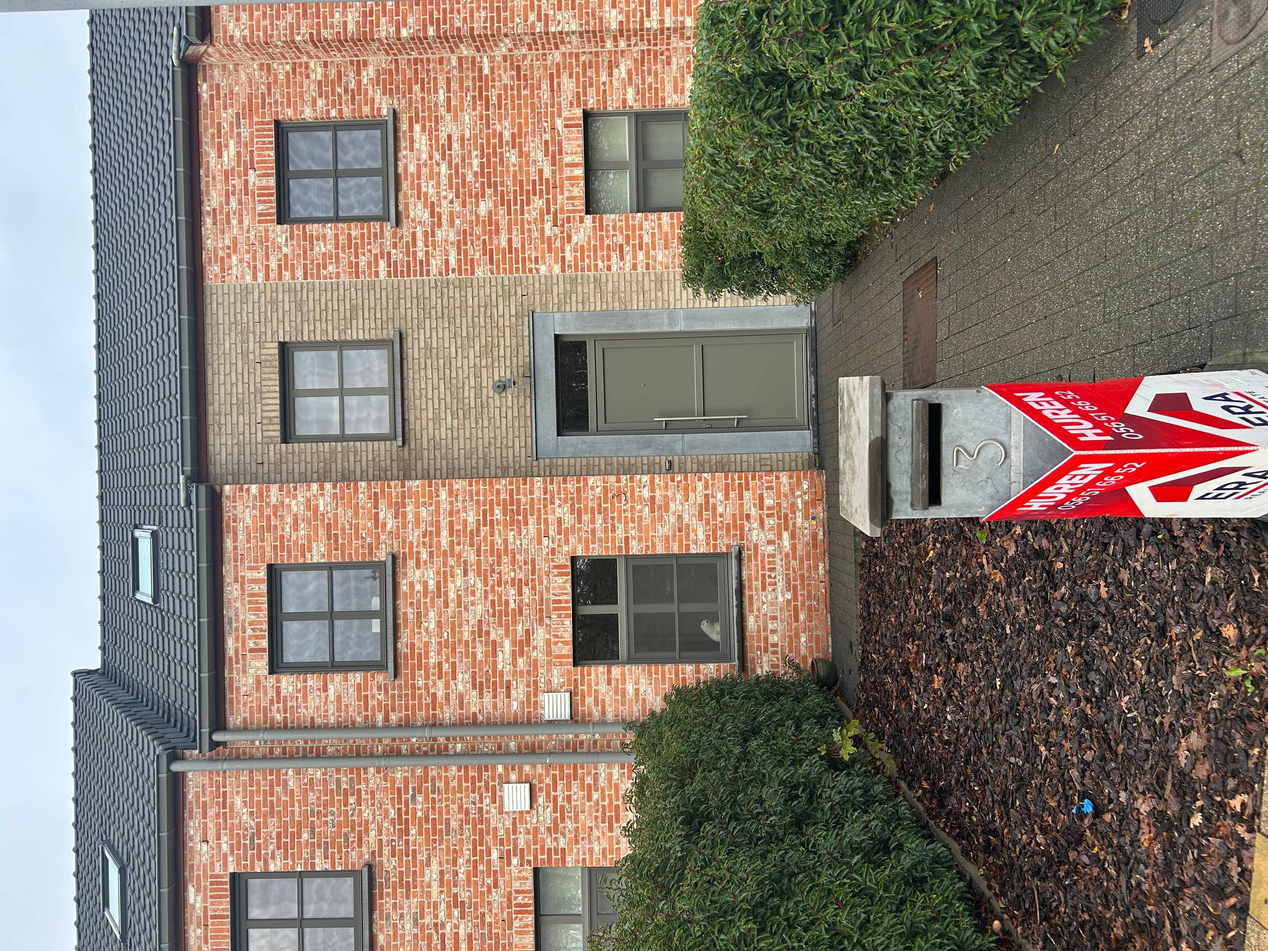 Passendale - Instapklare woning met ruime garage te huur - foto 1