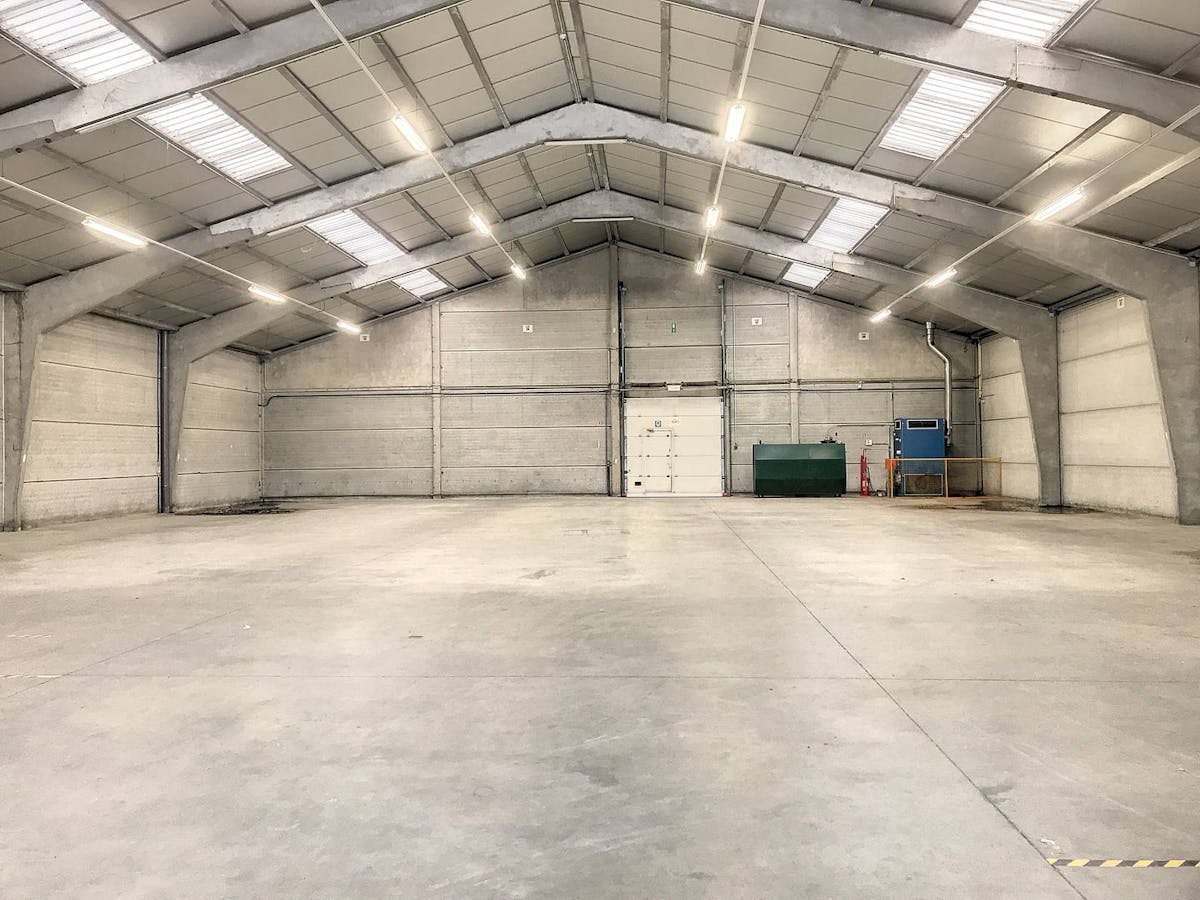 Warehouse for rent in Kuurne - photo 3