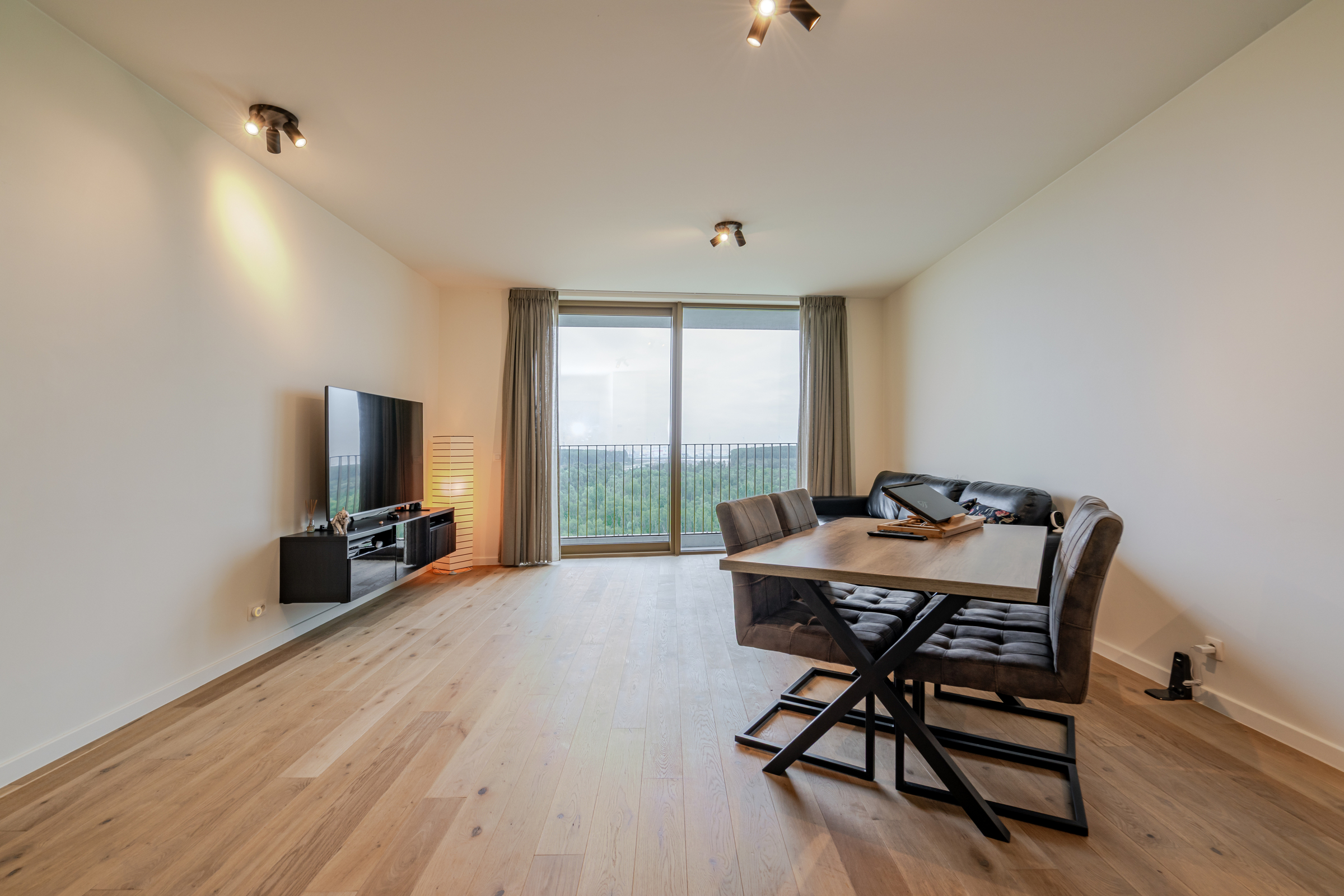 Appartement met panoramisch uitzicht op Linkeroever - foto 2