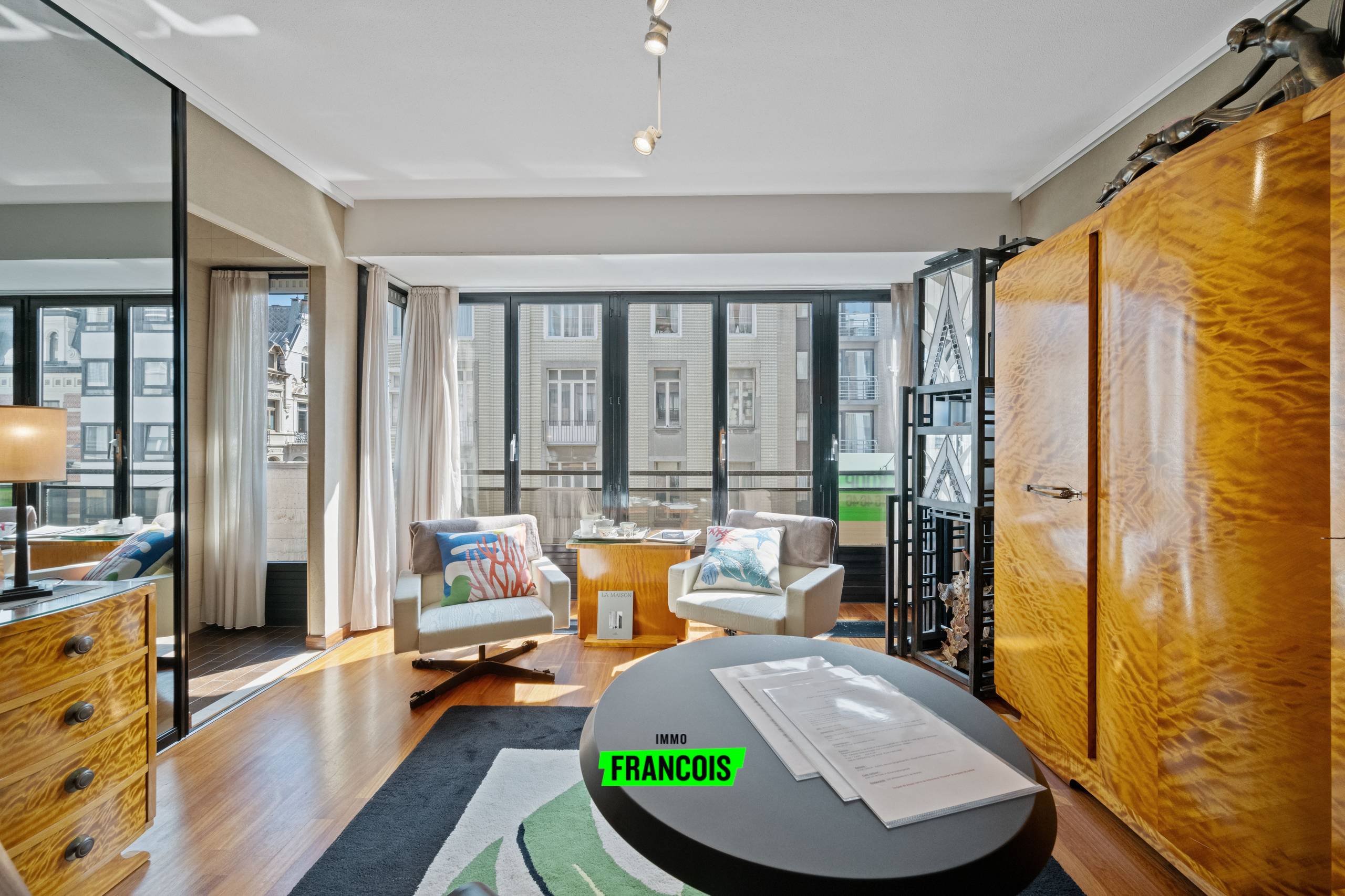 Instapklare studio met slaaphoek om de hoek van de zeedijk te Oostende - foto 3