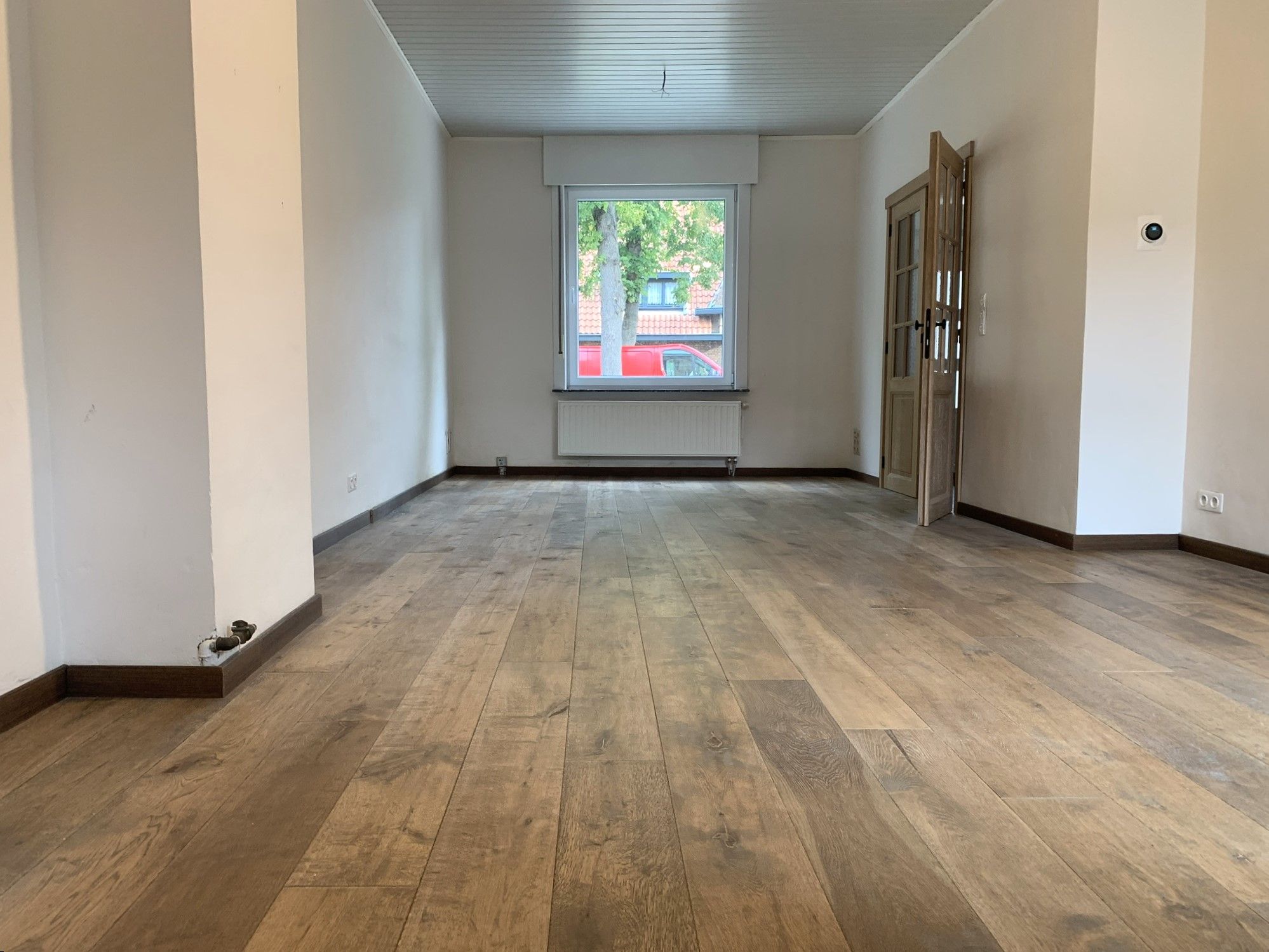 Instapklare woning met zonnige tuin nabij centrum Brugge - foto 3