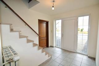 Maison à louer à Maaseik