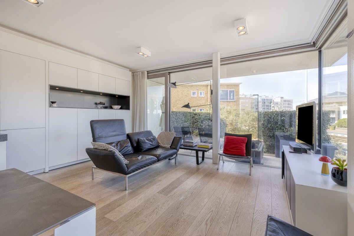 Modern appartement van Rietveld vlakbij zee in Sint-Idesbald - foto 3